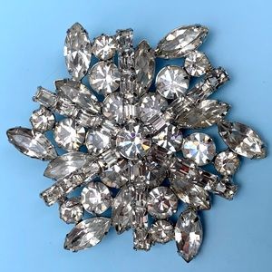 Kramer New York White Rhinestone Silver Tone Snowflake Brooch Pin